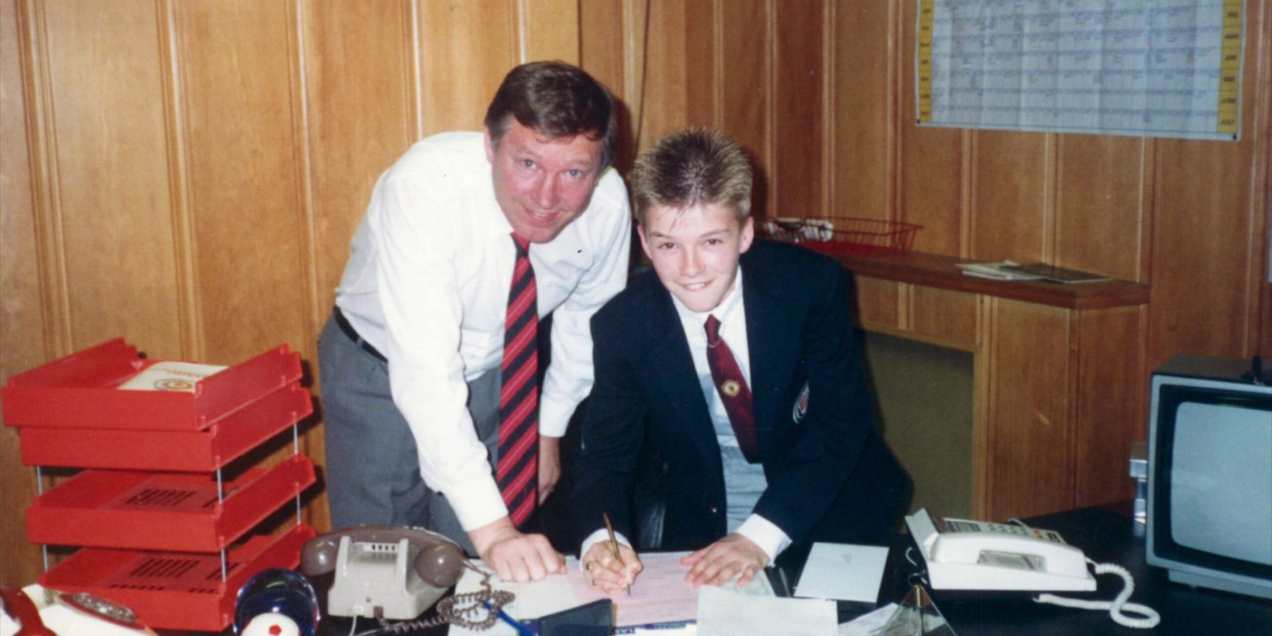 Ferguson speaks out about Beckham situation from 1995 corrects what young Beckham thought of the Preston loan