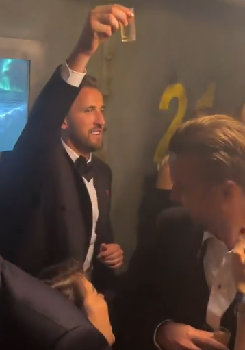 Harry Kane Ballon D'or celebration