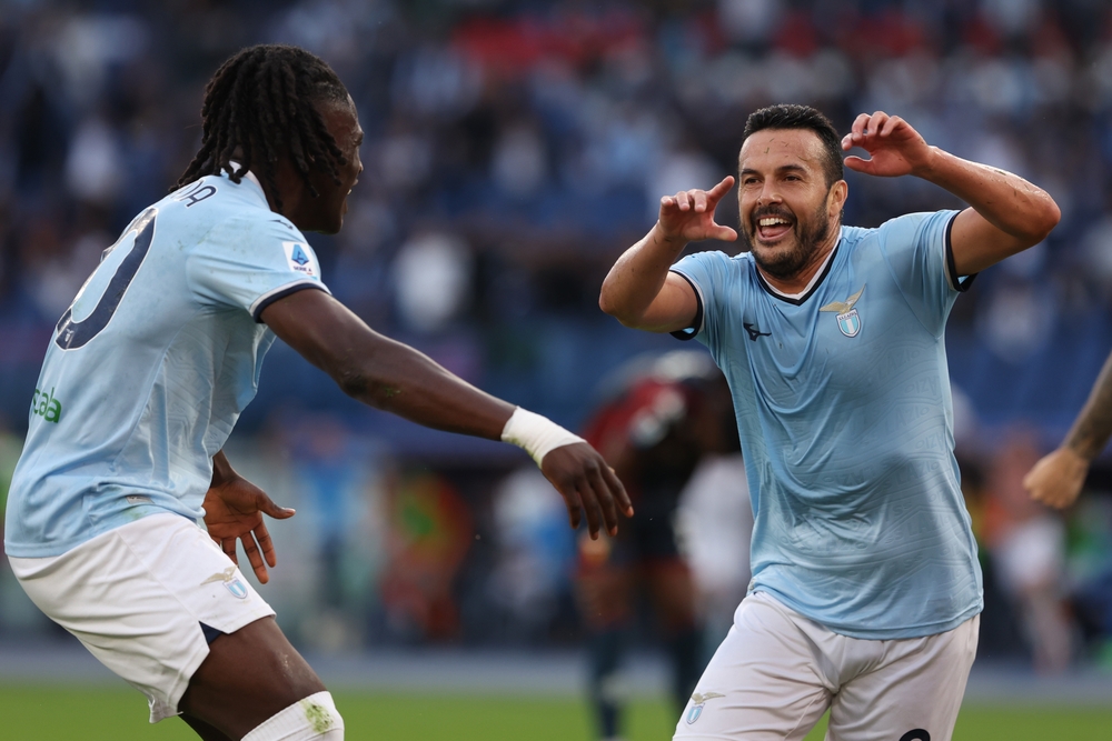 Pedro says goodbye in Italian: the veteran Barcelona great ends his career with a Lazio tribute