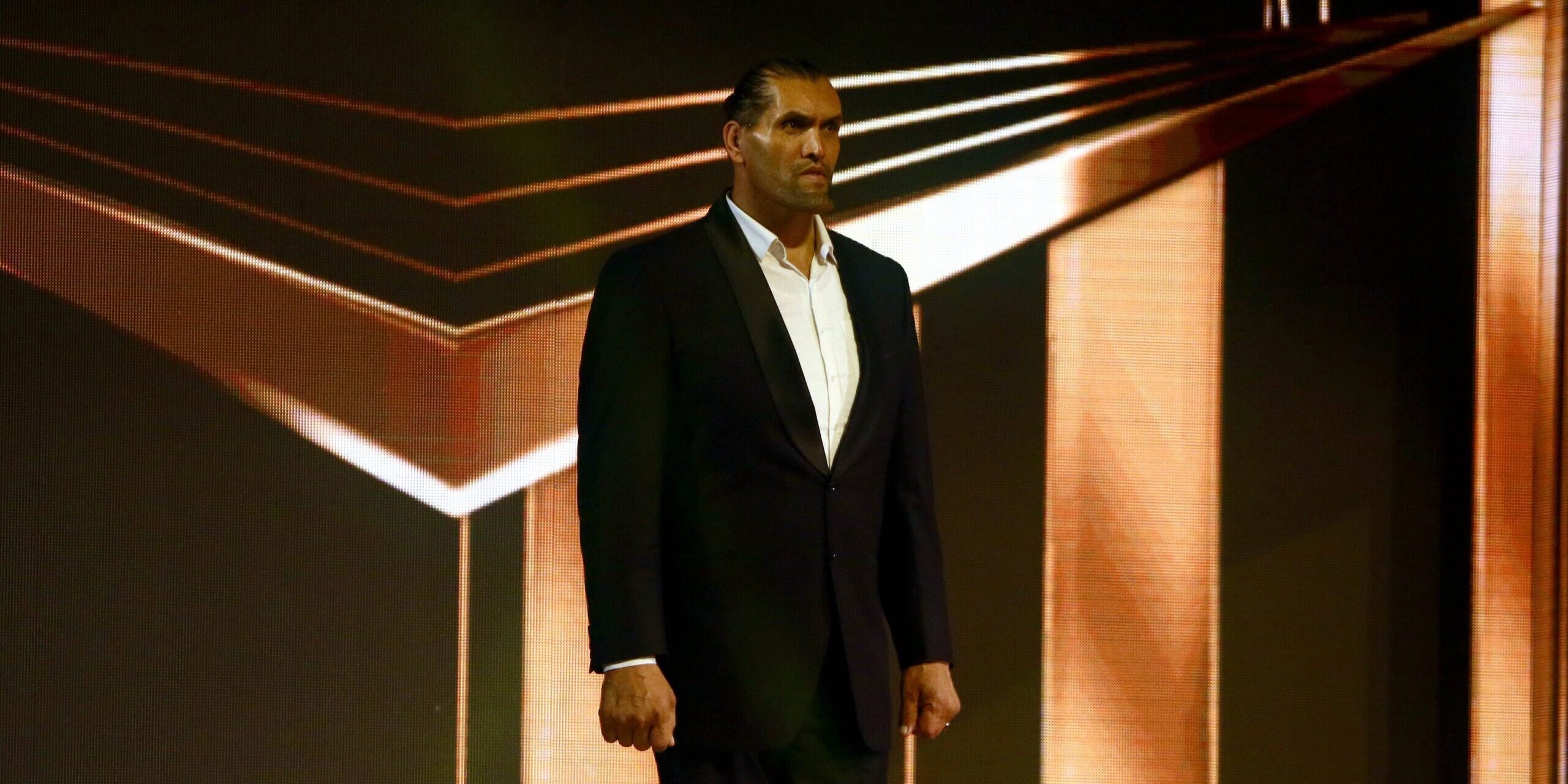 La leyenda de la WWE The Great Khali revela una sorprendente nueva carrera que le paga más de lo que ganó nunca con la lucha libre